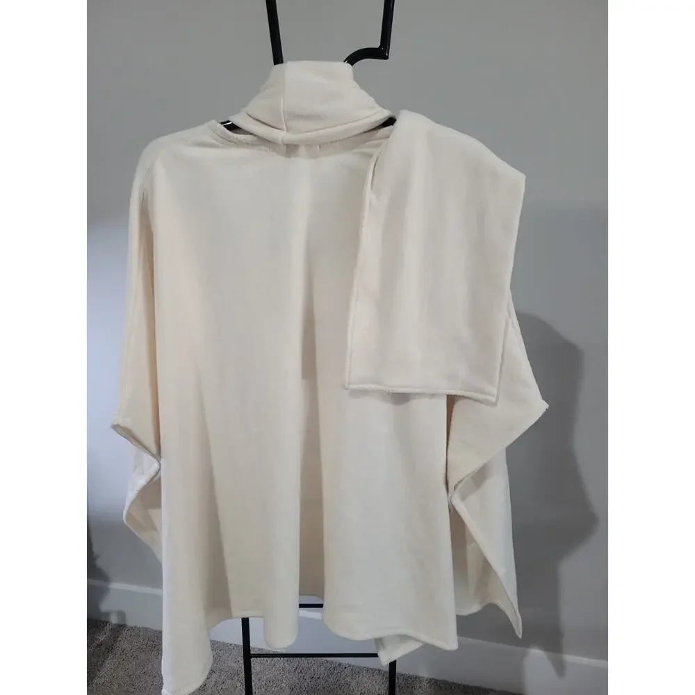 Cuddl Dud One Size Reg Cream Stretch Fleece Wrap Removable Scarf A667660 NWOT